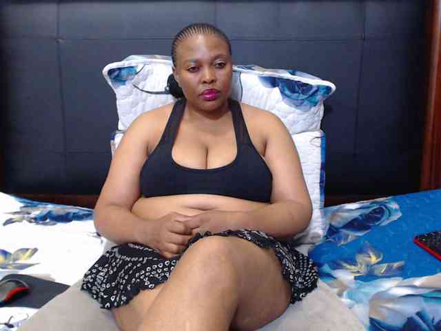 Busttyebony19 webcam