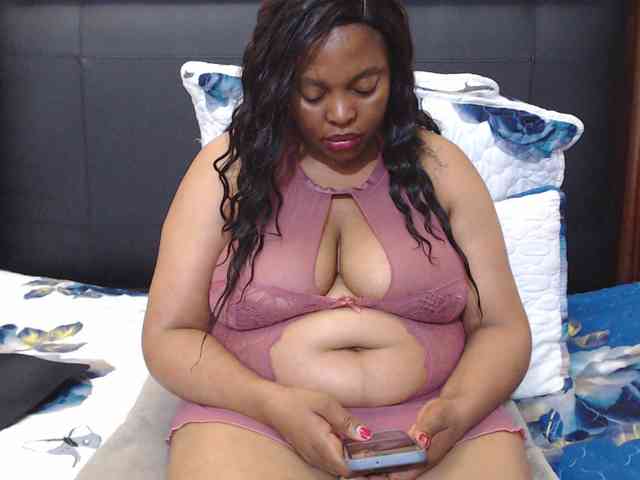 Busttyebony19 webcam