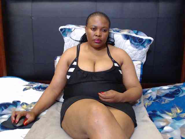 Busttyebony19 webcam