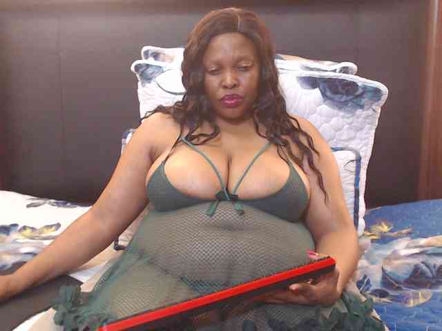 Busttyebony19 webcam