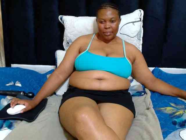 Busttyebony19 webcam