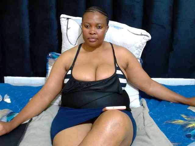 Busttyebony19 webcam