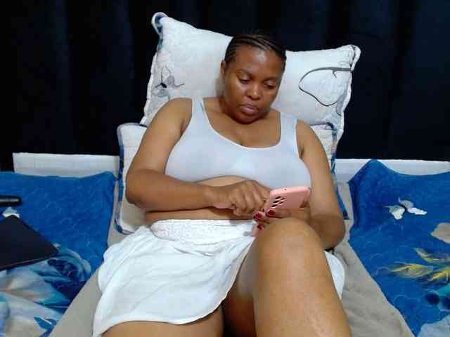 Busttyebony19 webcam