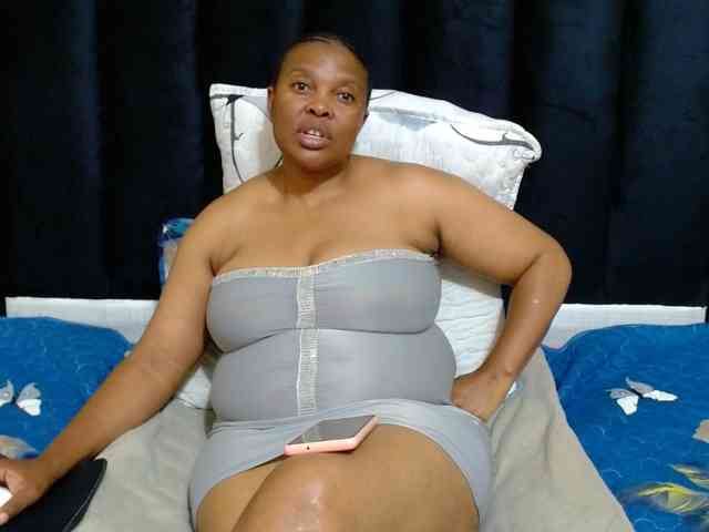 Busttyebony19 webcam