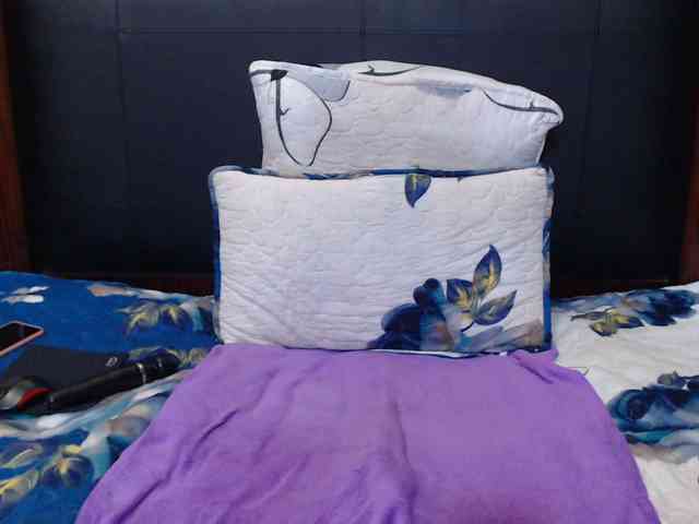 Busttyebony19 webcam