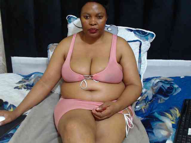 Busttyebony19 webcam