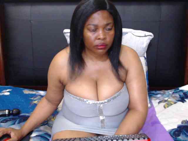 Busttyebony19 webcam