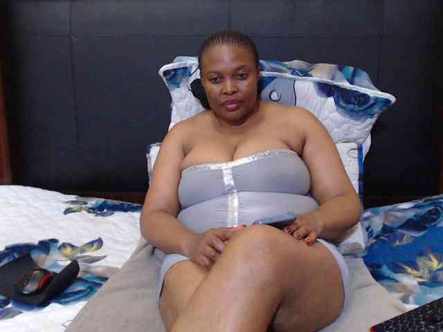 Busttyebony19 webcam