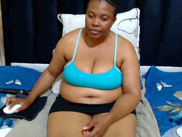 Busttyebony19 webcam