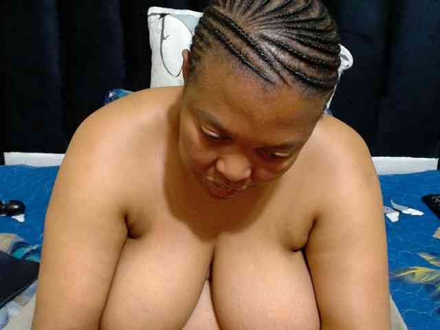 Busttyebony19 webcam