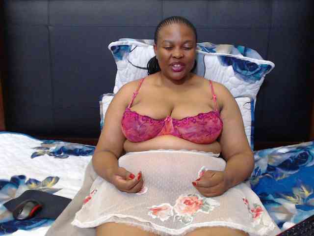 Busttyebony19 webcam