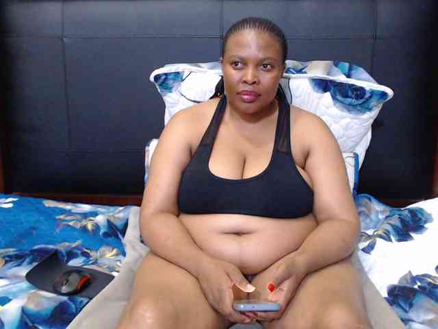 Busttyebony19 webcam