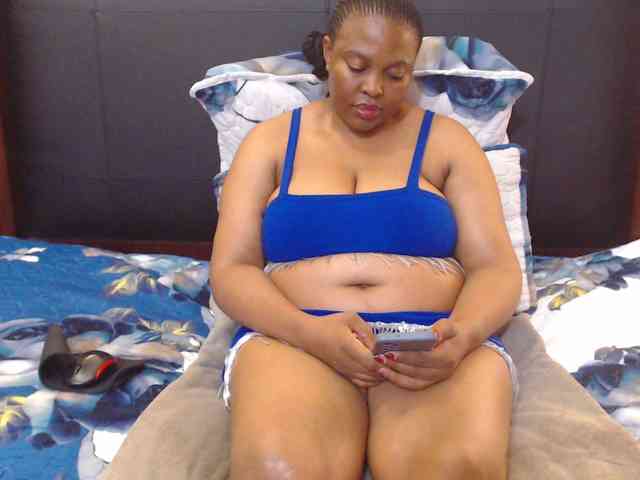 Busttyebony19 webcam