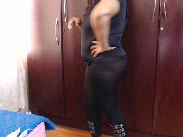 Busttyebony19 webcam