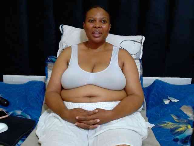 Busttyebony19 webcam