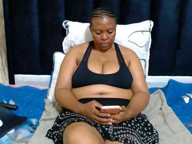 Busttyebony19 webcam