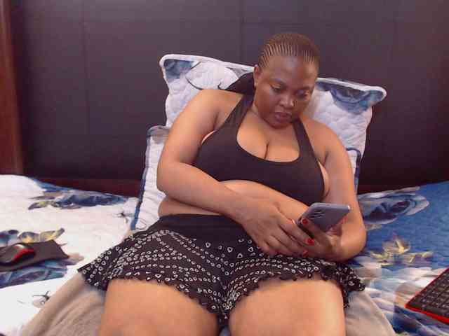 Busttyebony19 webcam