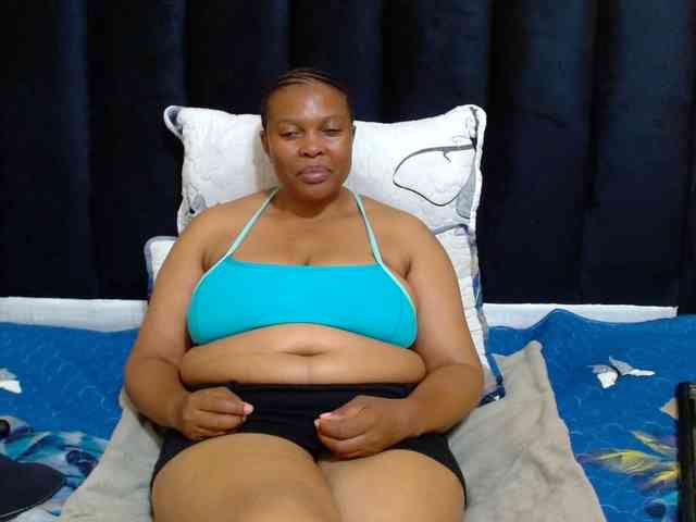 Busttyebony19 webcam