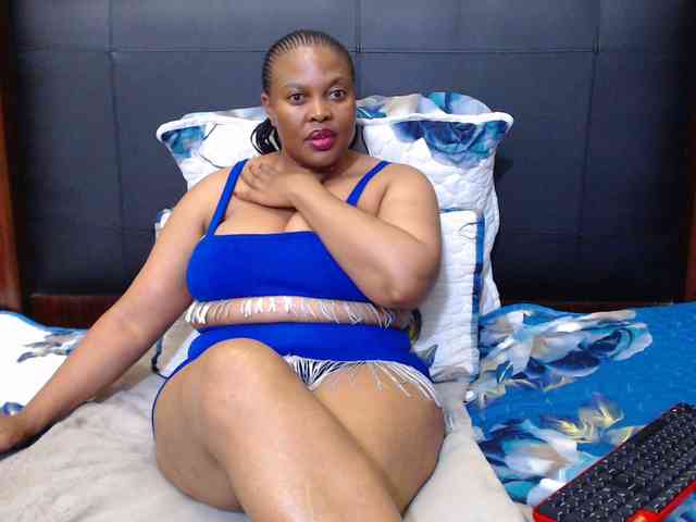 Busttyebony19 webcam