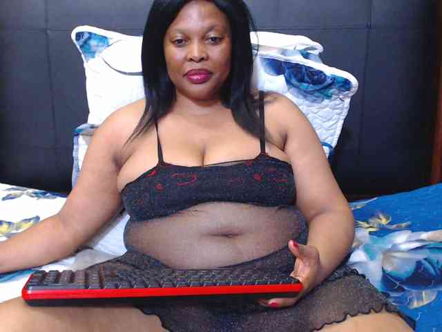 Busttyebony19 webcam