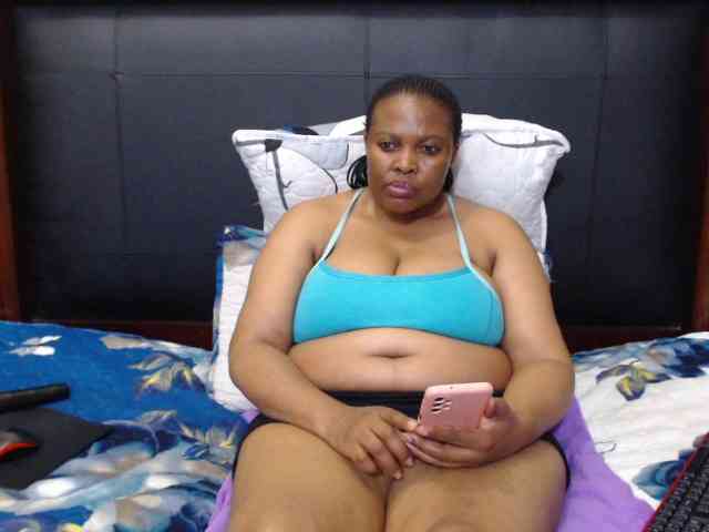 Busttyebony19 webcam