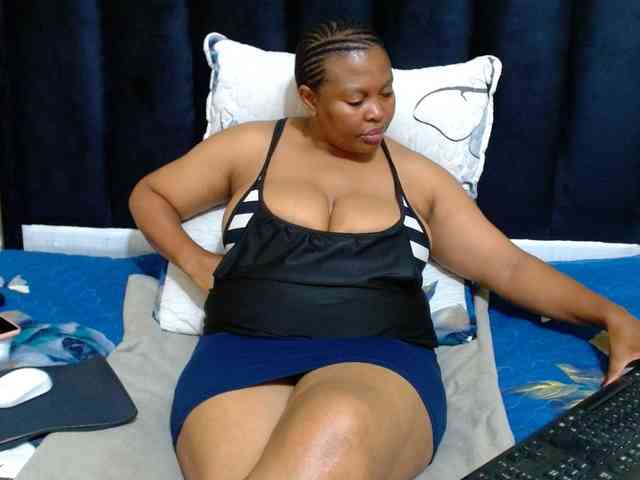 Busttyebony19 webcam