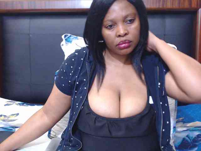 Busttyebony19 webcam