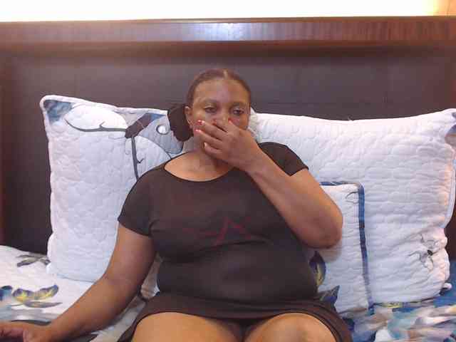 Busttyebony19 webcam