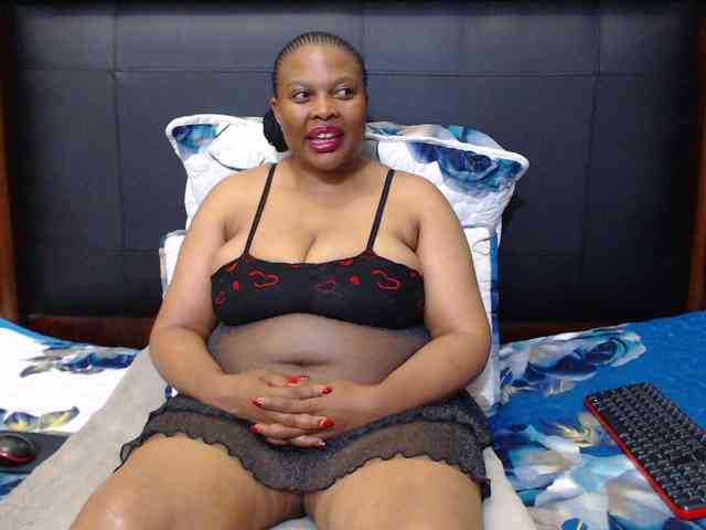 Busttyebony19 webcam