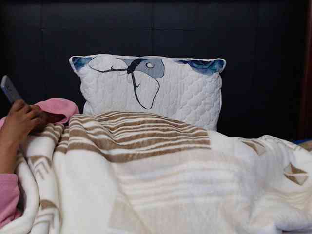 Busttyebony19 webcam