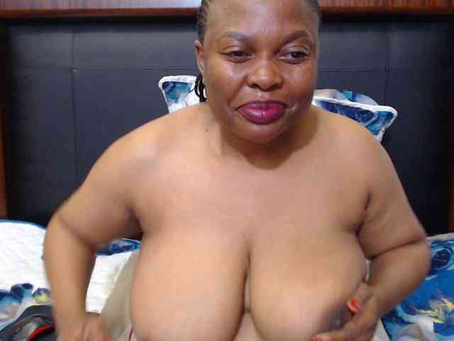 Busttyebony19 webcam