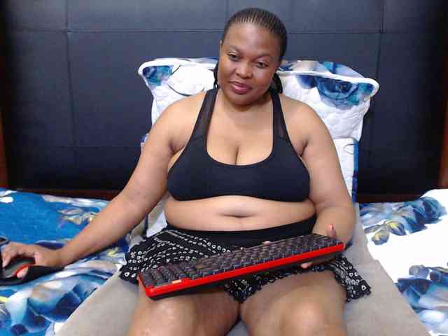 Busttyebony19 webcam