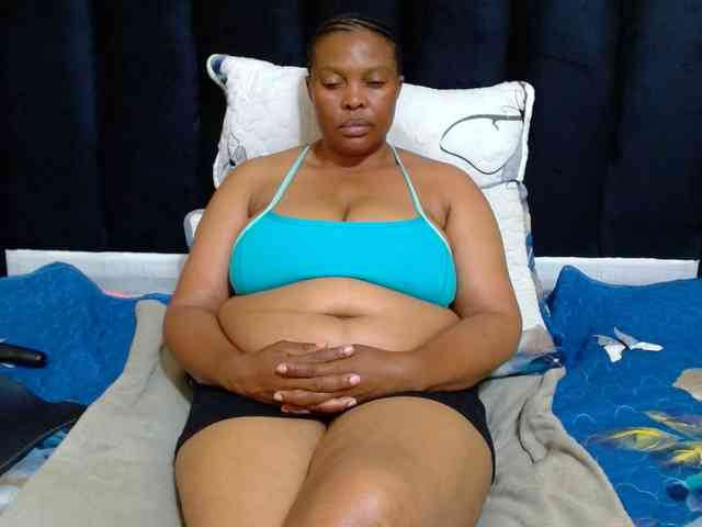 Busttyebony19 webcam