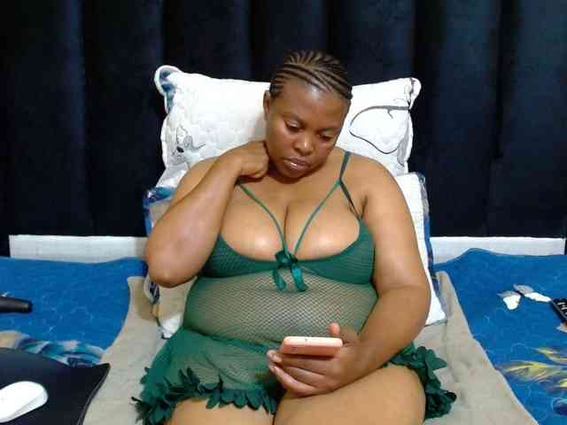 Busttyebony19 webcam