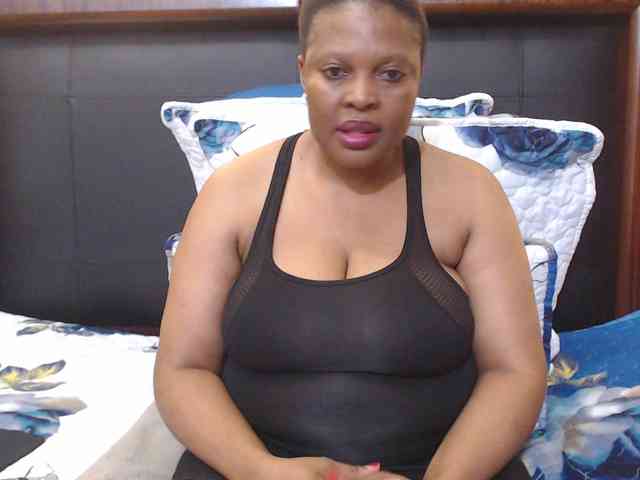 Busttyebony19 webcam