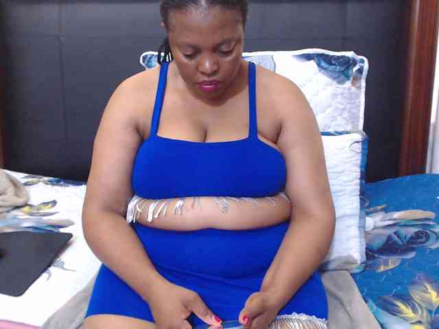 Busttyebony19 webcam