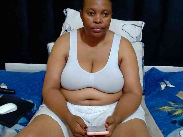 Busttyebony19 webcam