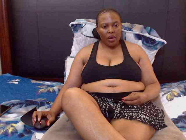 Busttyebony19 webcam