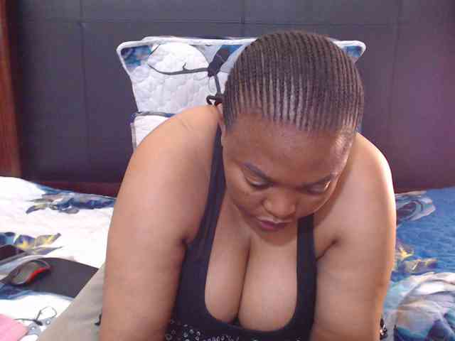 Busttyebony19 webcam
