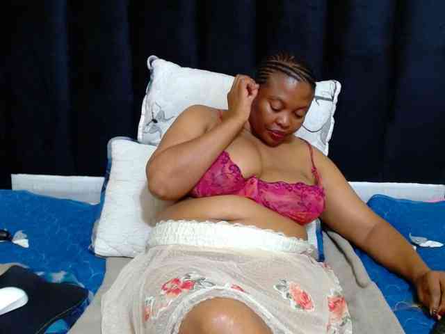 Busttyebony19 webcam