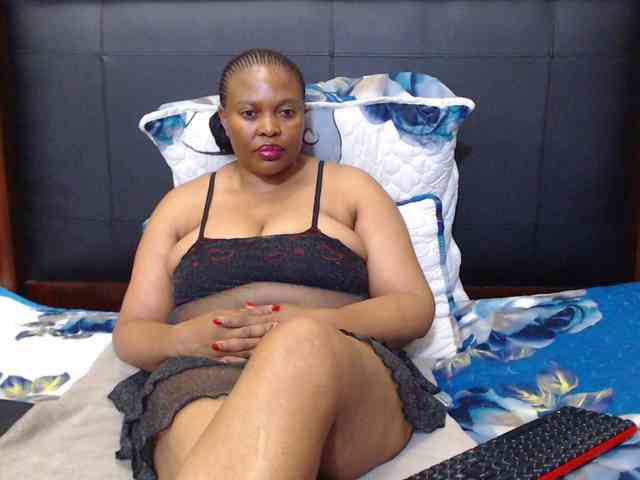 Busttyebony19 webcam