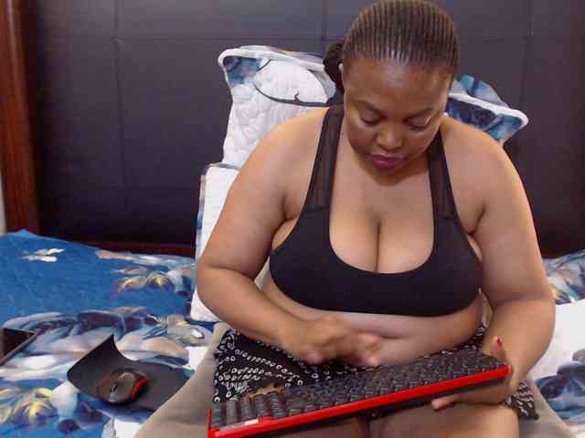 Busttyebony19 webcam