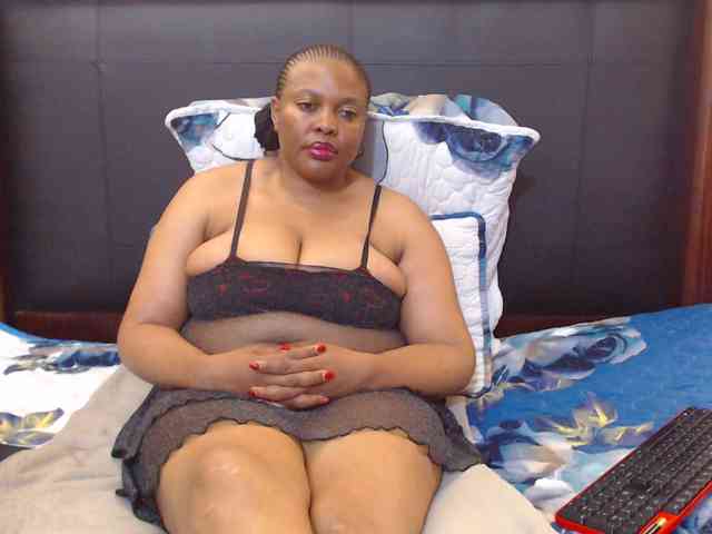 Busttyebony19 webcam