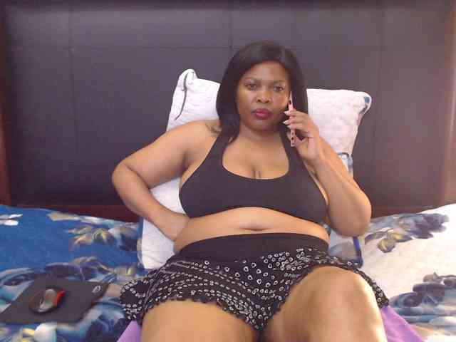 Busttyebony19 webcam