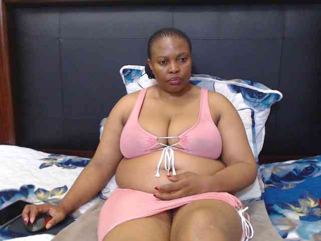 Busttyebony19 webcam