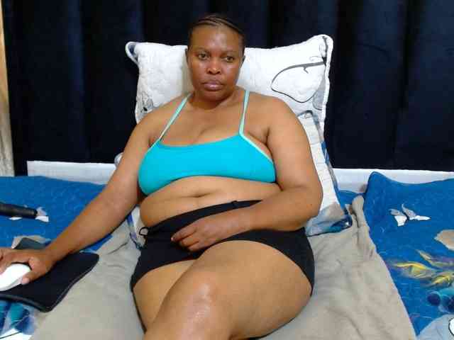 Busttyebony19 webcam