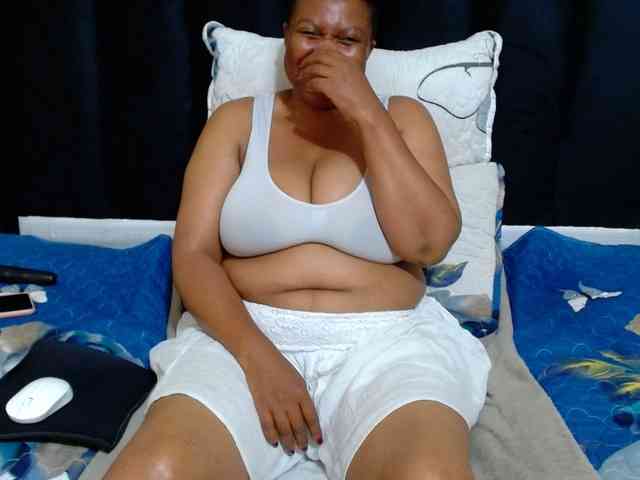 Busttyebony19 webcam