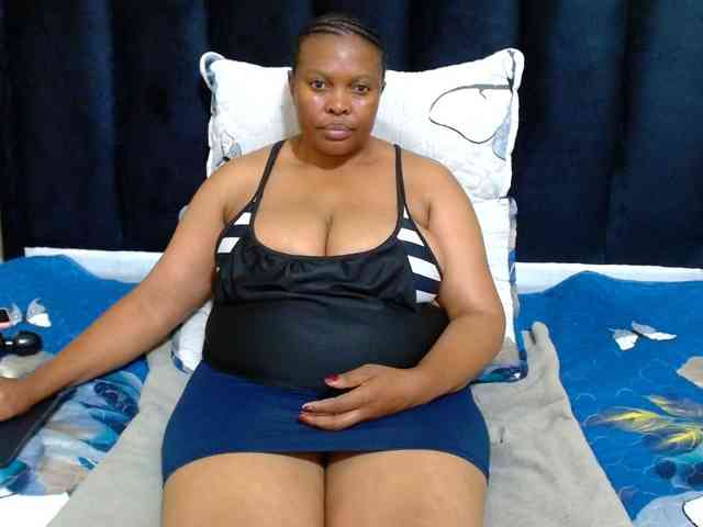 Busttyebony19 webcam