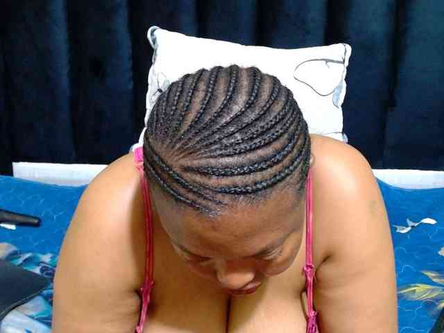 Busttyebony19 webcam