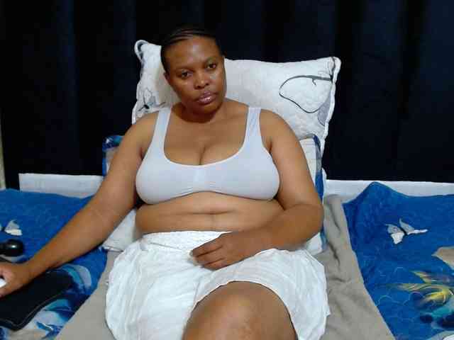 Busttyebony19 webcam